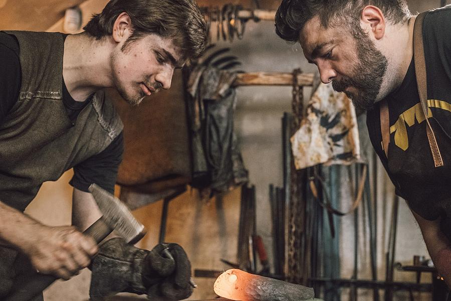 Ježíškovy vánoční dílny v Řemeslné uličce, Tvořte, nakupujte a inspirujte se originálními dárky přímo od místních tvůrců.