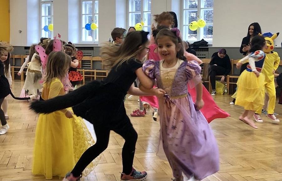 Pohádkový karneval v DDM, Tancování, hry, soutěže, diskotéka Pohádkový karneval v DDM, Tancování, hry, soutěže, diskotéka